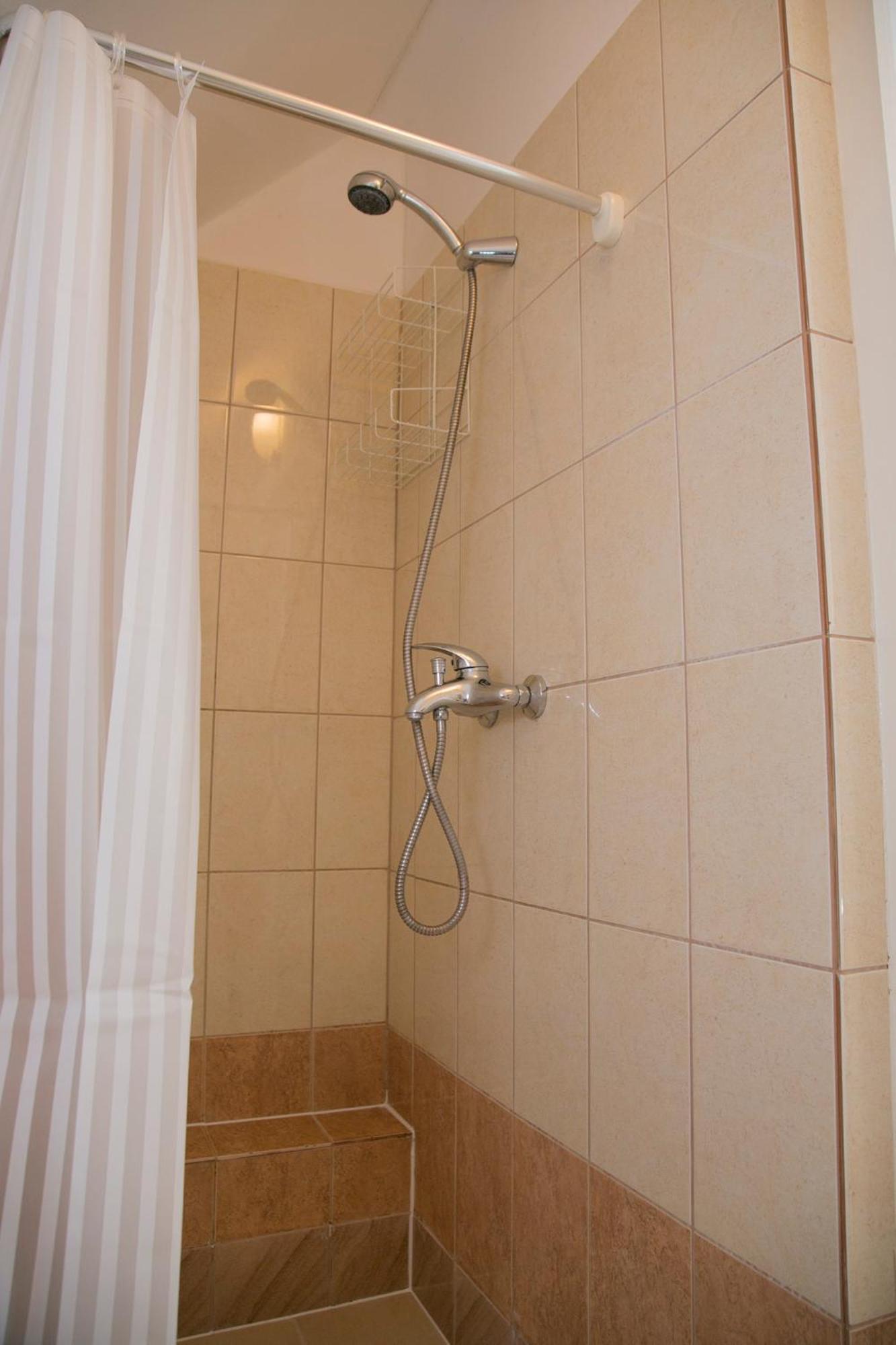Guens Vendeghaz Hotel Szigliget Phòng bức ảnh