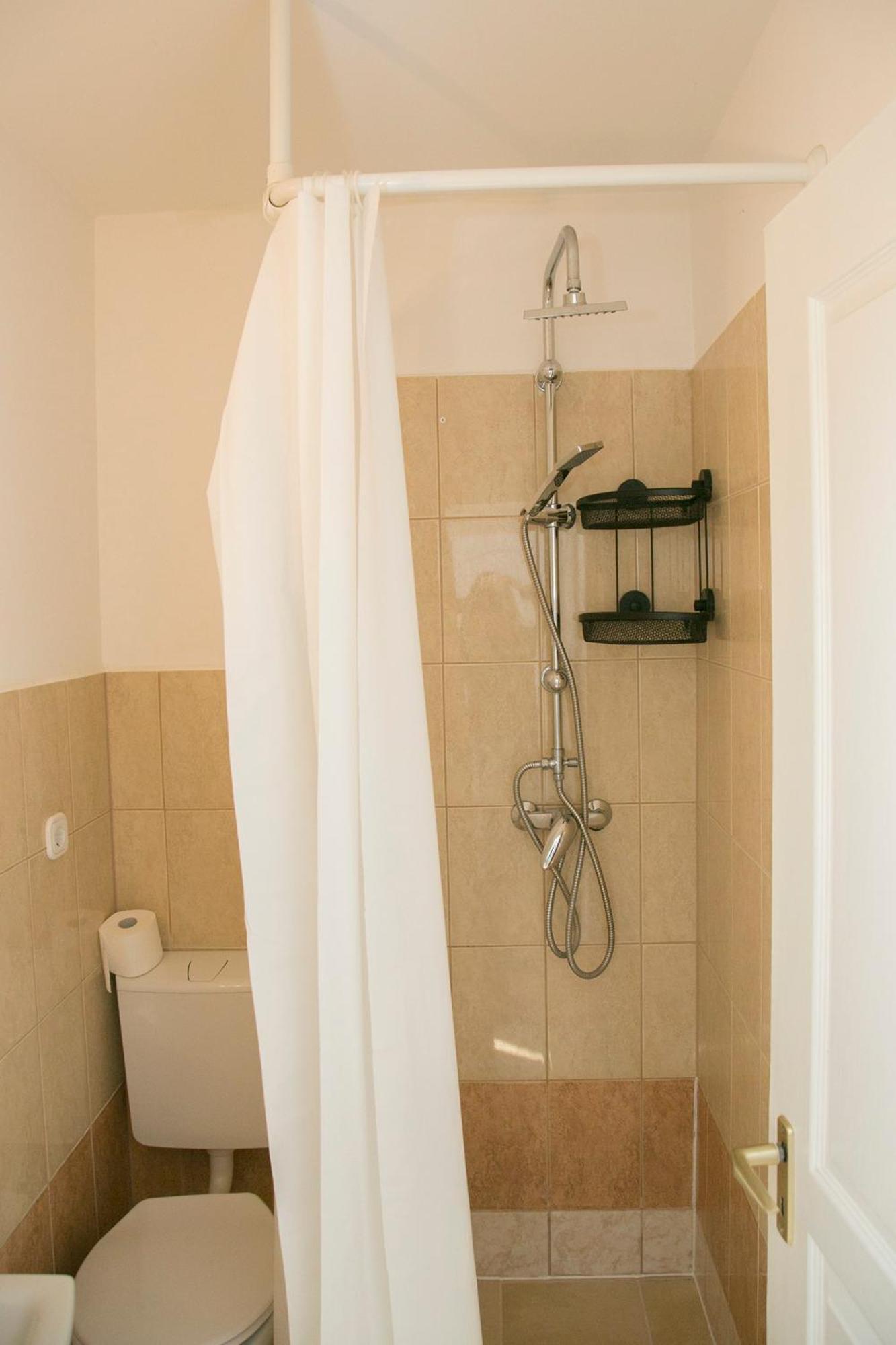 Guens Vendeghaz Hotel Szigliget Phòng bức ảnh